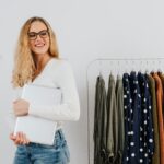 Kapsułowa garderoba na weekend przewodnik po stylu casual