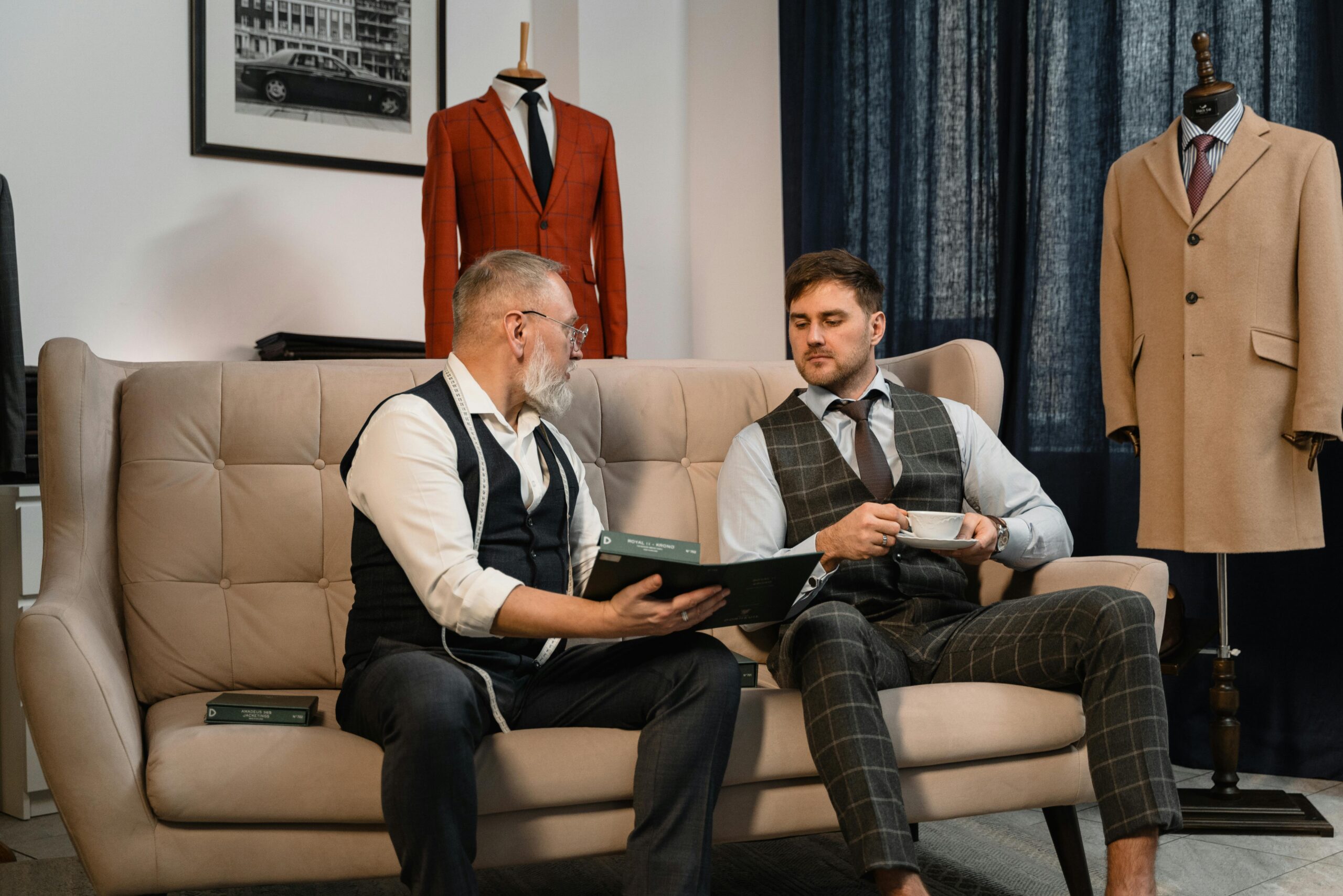 Rodzaje dress code’u w ubiorze, kompletny przewodnik po etykiecie stylu
